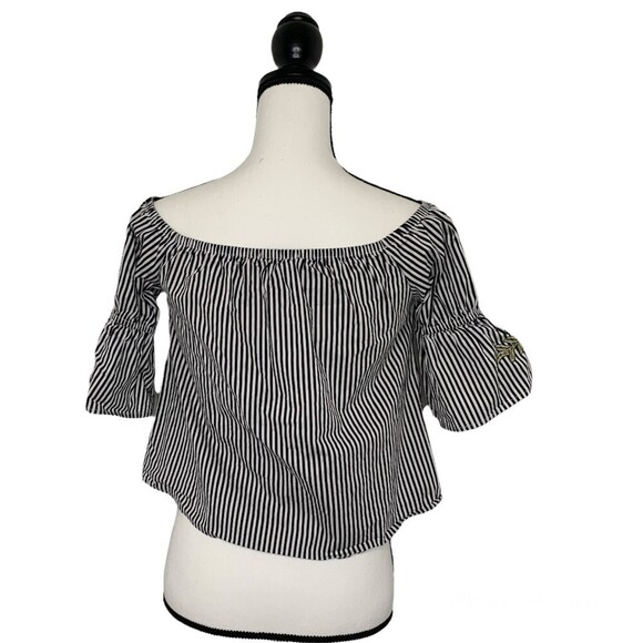 Ambiance Shoulder Stripe Floral Top - Picture 5 of 8